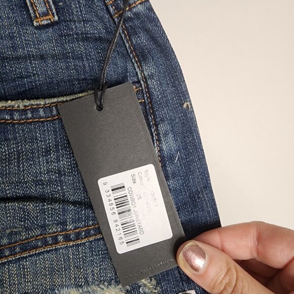 NWT One Teaspoon Cowboy Junkyard Distressed Frayed Hem Mini Jean Skirt Size 25 - Picture 15 of 16